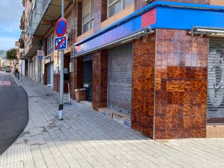 Se alquila bar en Olesa de Montserrat