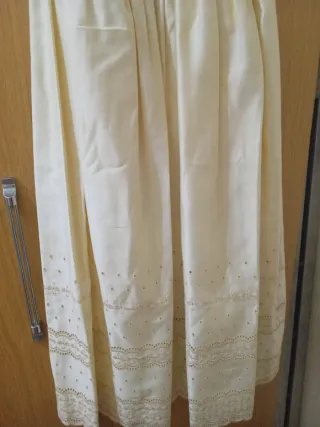 Vestido largo de comunión. Diferentes usos.