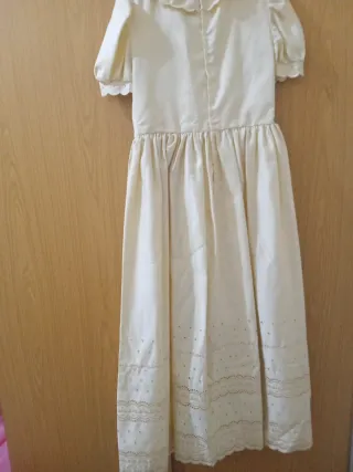 Vestido largo de comunión. Diferentes usos.