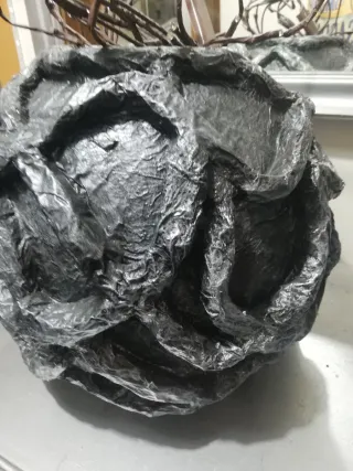 Jarrones Artesanos Negros y Grises