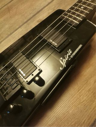 Bajo Steinberger Spirit 4 cuerdas