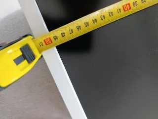 TV Blanca 24 pulgadas con soporte