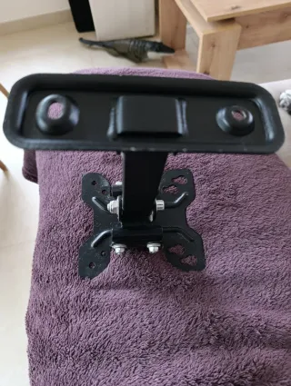 TV Blanca 24 pulgadas con soporte