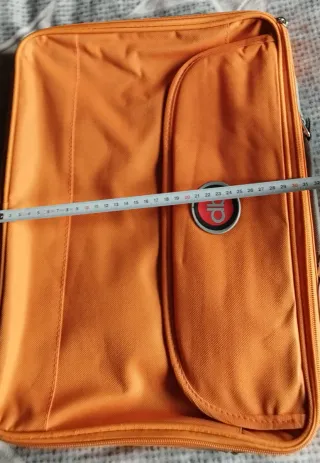 Bolsa semidura para portátil