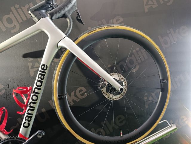 Bicicleta Cannondale SuperSix EVO