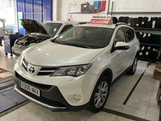 Toyota RAV4 2014