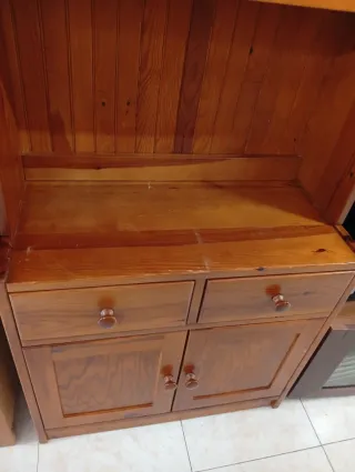 Mueble de salón de madera