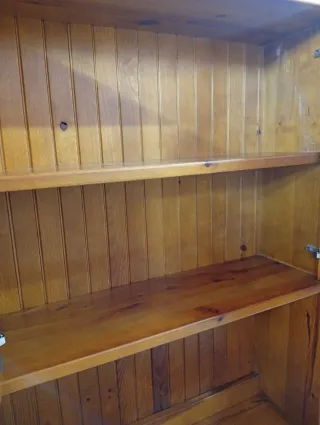 Mueble de salón de madera