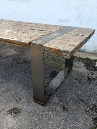 Mesa madera y metal exterior/interior. REBAJADO!!!