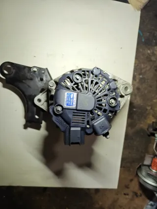 Alternador Hyundai I30 Valeo 2655447