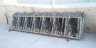 Cornadizas autoamarres para vacas Jourdain