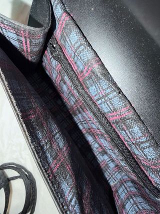 Pochette Fiamma vintage pelle nera e oro