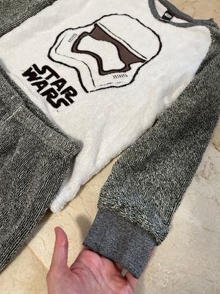 Pijama Star Wars Terciopelo talla 134cm niño