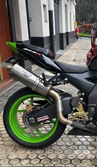 Escape Micron Kawasaki ZX10R