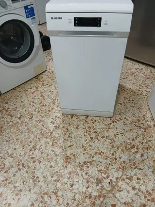 Lavavajillas Samsung 45cm