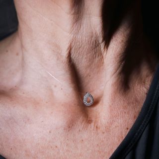 Colgante Gota Oro y Diamantes