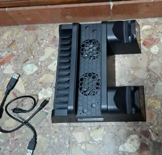 BASE DE CARGA Y REFRIGERACION PS4