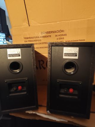 Altavoces Sony SS-CSD1