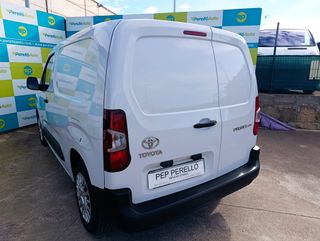 Toyota Proace City 2024