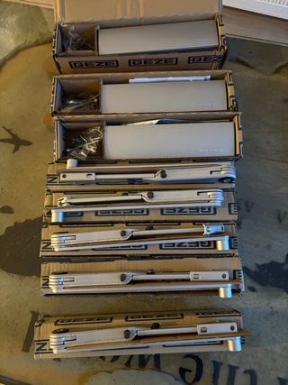 Cierrapuertas GEZE TS2000V