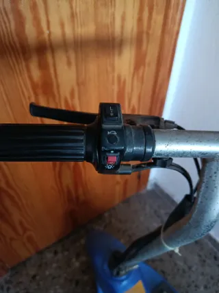 Patinete Eléctrico Blue Retro