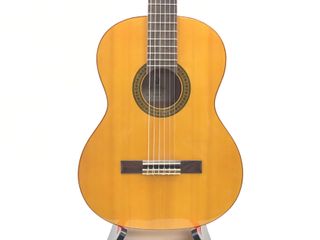 E685796-0 Guitarra Clasica Admira Triana
