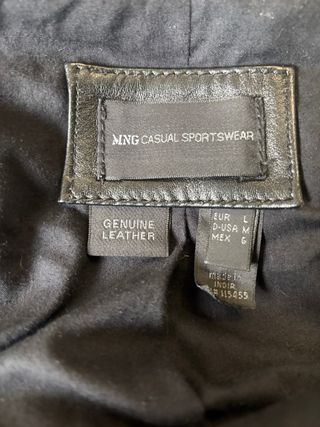 Cazadora  Mujer Piel Negra  marca Mango Talla L