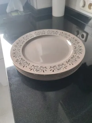 6 Bajoplatos decorativos beige