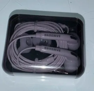 Auriculares Samsung Blancos