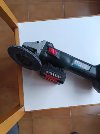 AMOLADORA BOSCH PROFESIONAL GWS 18V-10