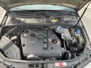 Audi A4 AVANT 1.9 TDI