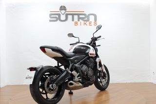 Triumph Trident 660 2022 - 17.328 Km