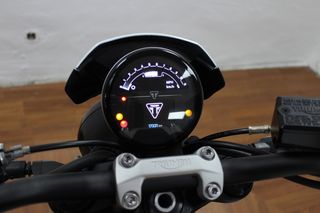 Triumph Trident 660 2022 - 17.328 Km