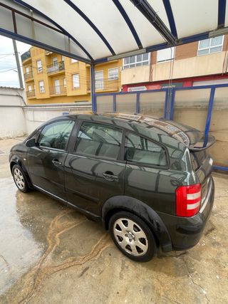Audi A2 2004