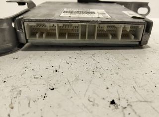 Toyota centralita motor land (j12) 3.0 d-4d 109972