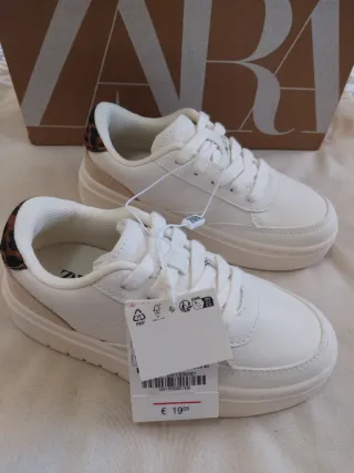 Zapatillas Zara Animal Print de niñas talla 32