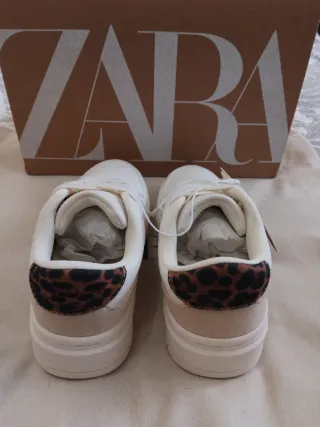 Zapatillas Zara Animal Print de niñas talla 32