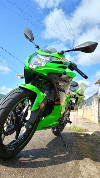 Kawasaki Ninja 125 2023