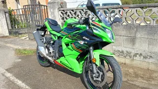 Kawasaki Ninja 125 2023