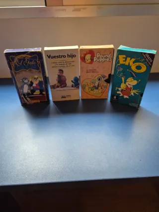 Lote 22 Películas VHS Niños y Adultos