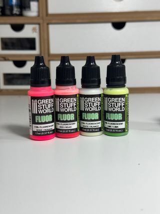 Lote de unas (133 aprox ) pinturas para modelismo