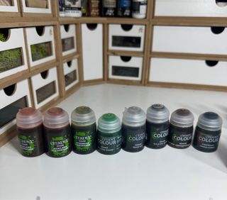 Lote de unas (133 aprox ) pinturas para modelismo