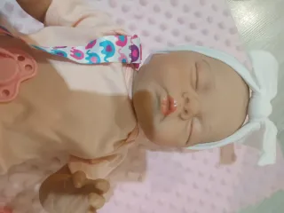 Preciosa bebe reborn !