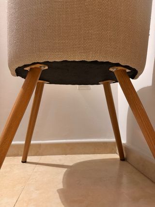 Sillón de descanso tela y madera