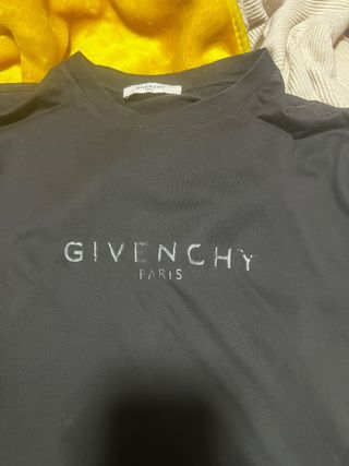Camiseta Givenchy Oversized Negra