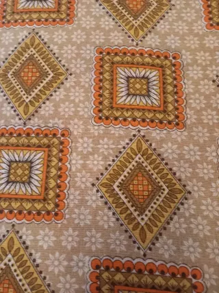 Colchas vintage beige y naranja cama 90