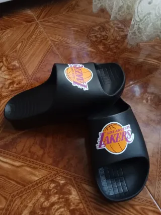 Chanclas Hombre Los Angeles Lakers Negras