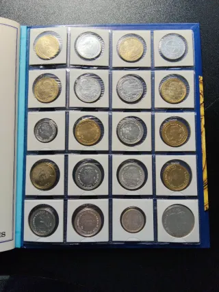 COLECCION: Reproducción 40 monedas españolas