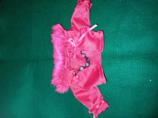 Chaqueta Fucsia Nancy con Adorno Peludo