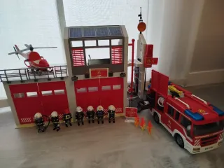 Estación Bomberos Playmobil 9462 + Camión Bomberos